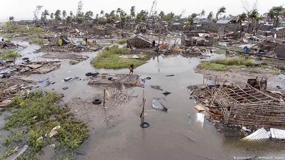 Secretário Geral da Federação Internacional da Cruz Vermelha observa “in loco” desastre humanitário em Moçambique